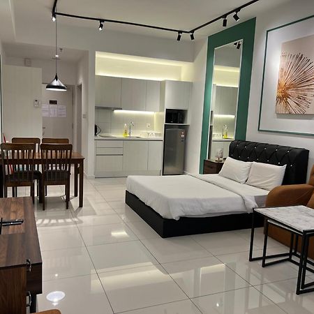 Chambers Residence Klcc By Purple Orchid Kuala Lumpur Extérieur photo