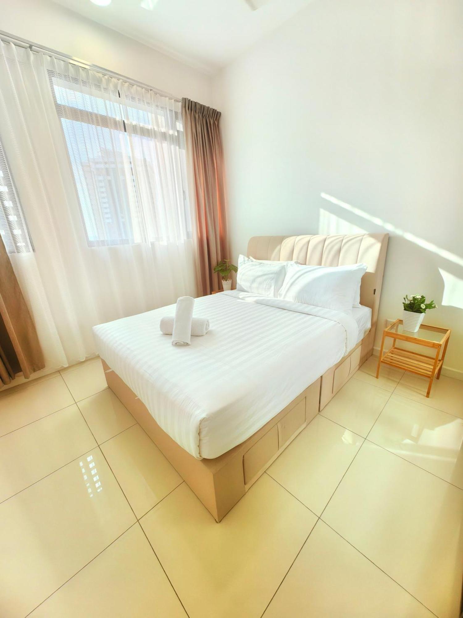 Chambers Residence Klcc By Purple Orchid Kuala Lumpur Extérieur photo