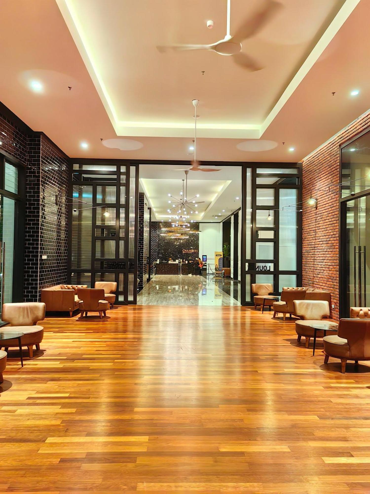 Chambers Residence Klcc By Purple Orchid Kuala Lumpur Extérieur photo