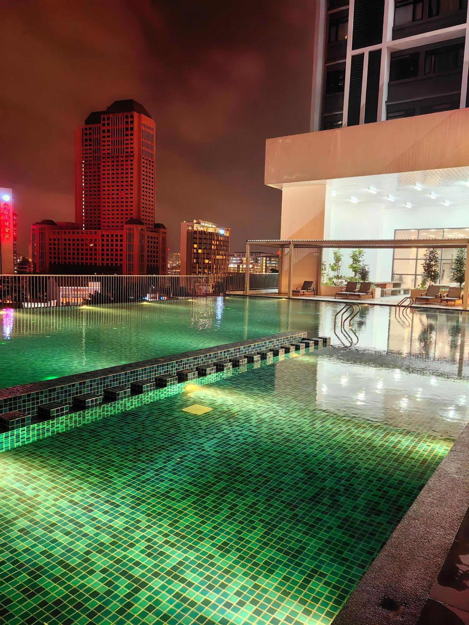 Chambers Residence Klcc By Purple Orchid Kuala Lumpur Extérieur photo